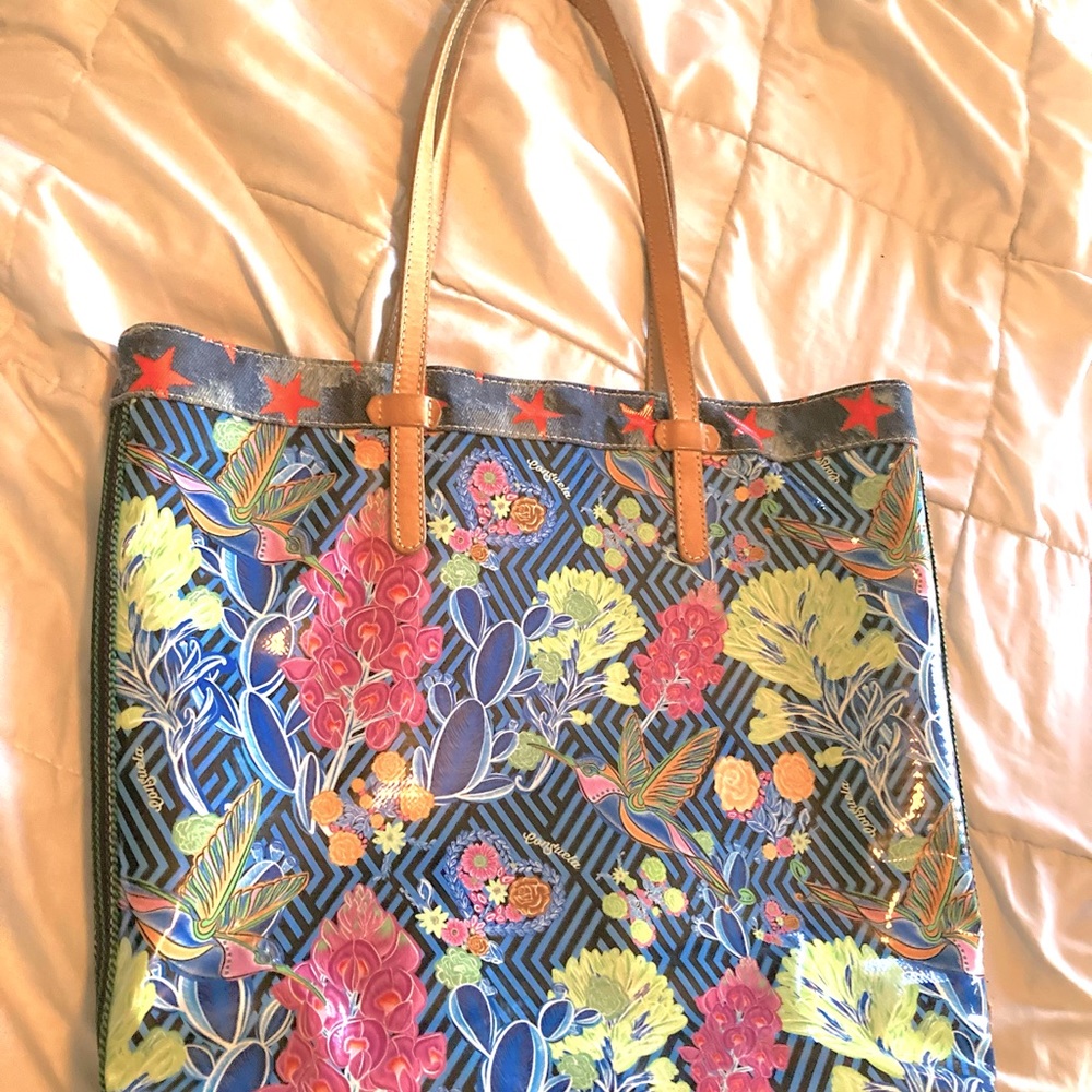 Awesome CONSUELA slim tote!